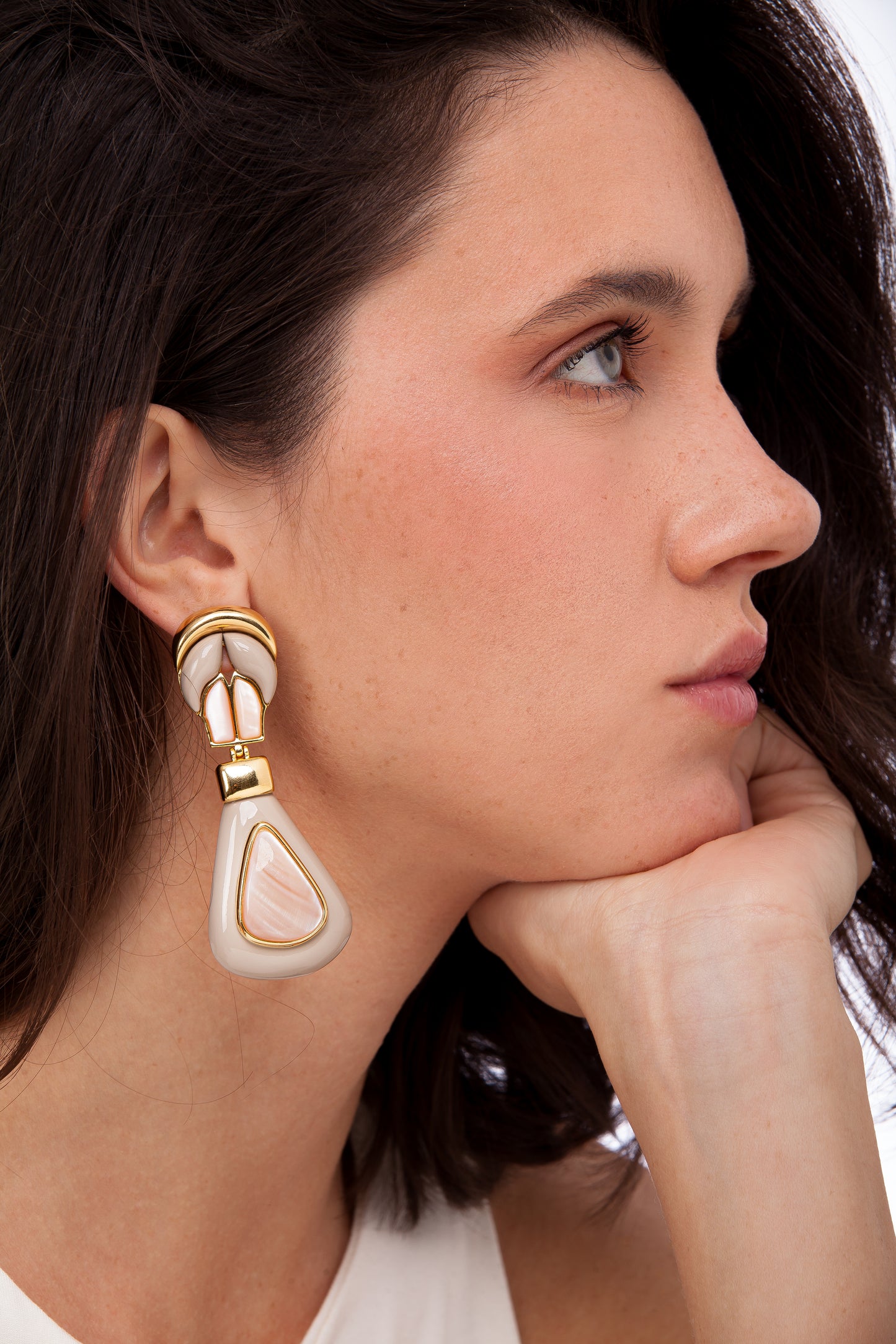 MALTA EARRING - FENDI / MOTHER OF PEARL - FLASH SALE