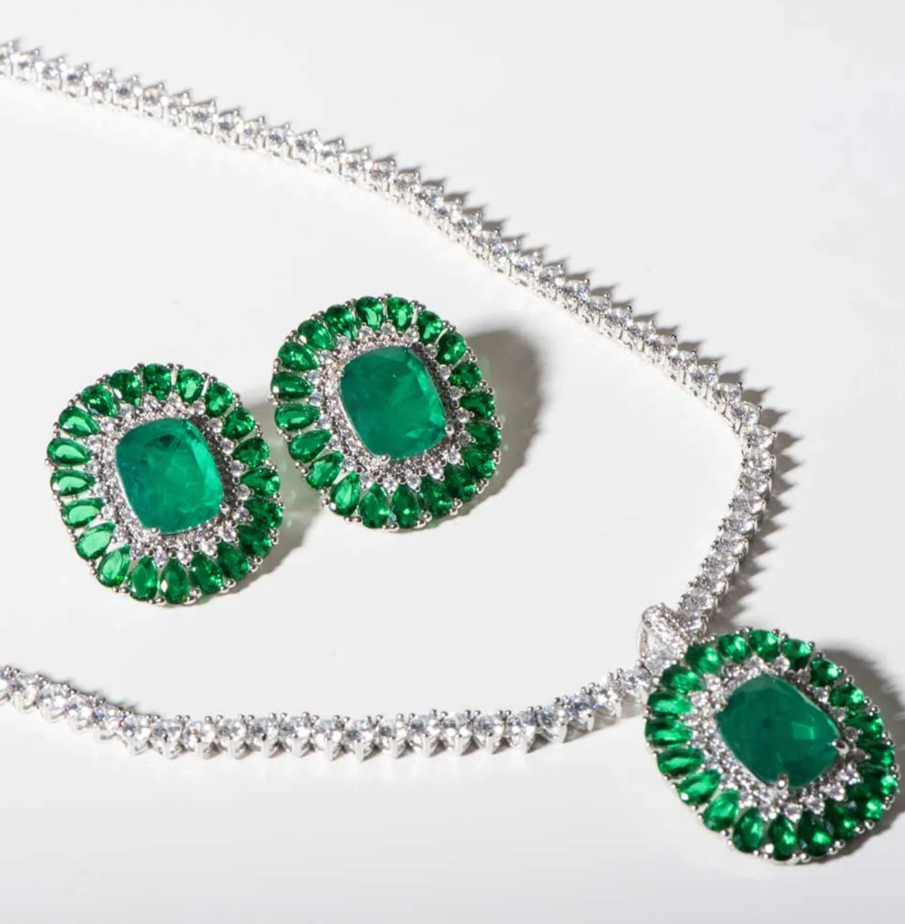 PENDANT RIELA - EMERALD RHODIUM - SALE